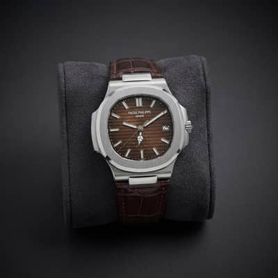 Branded premium business watch