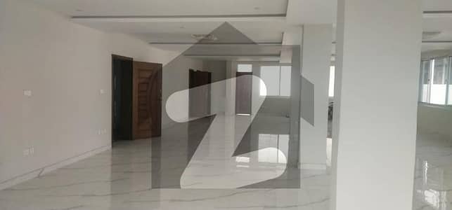 2900 Square Feet Office For Rent In G-6 Lift Installed