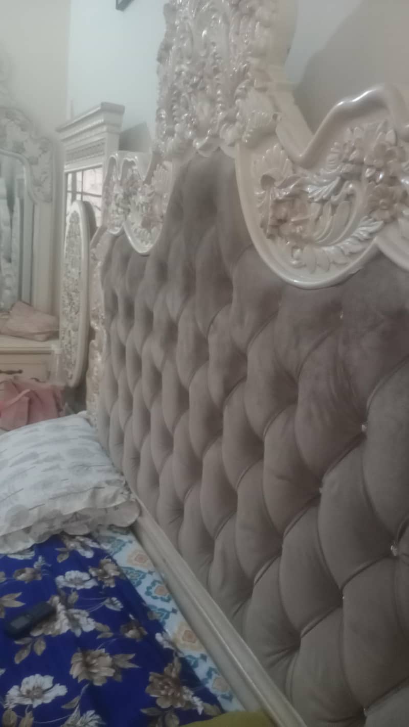 full set ۔ 9