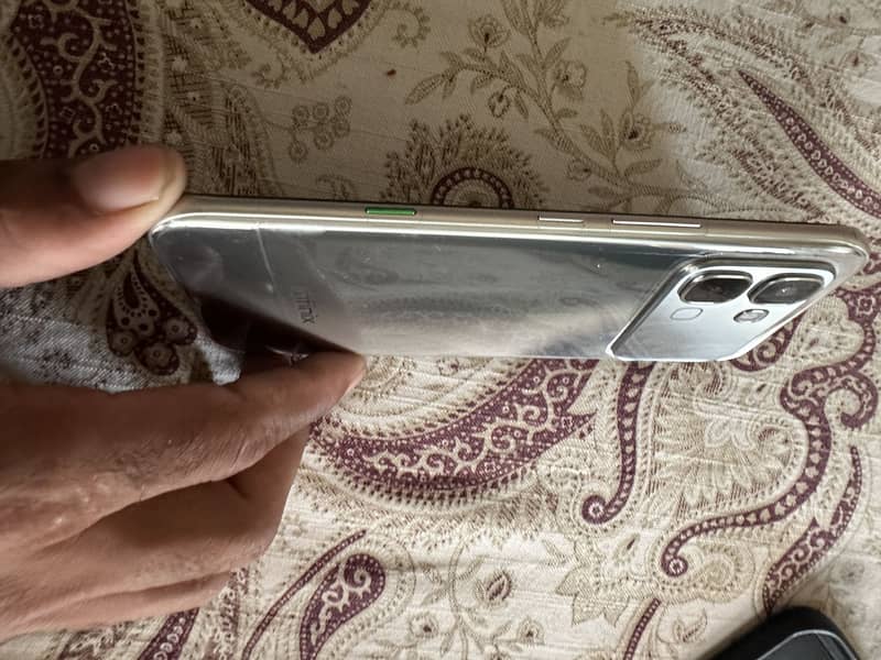 Infinix Note Edge 4