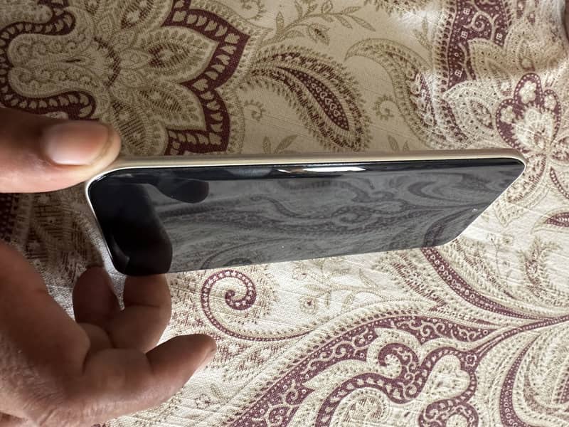 Infinix Note Edge 5