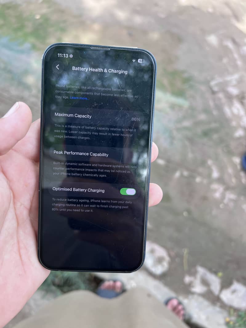 Apple iPhone 13 2