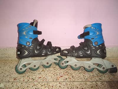 Original FR Skates Size UK 6/7 (Large) Branded Skating Shoes