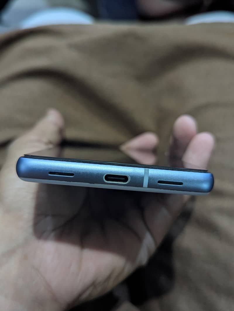 Google Pixel 7a 3