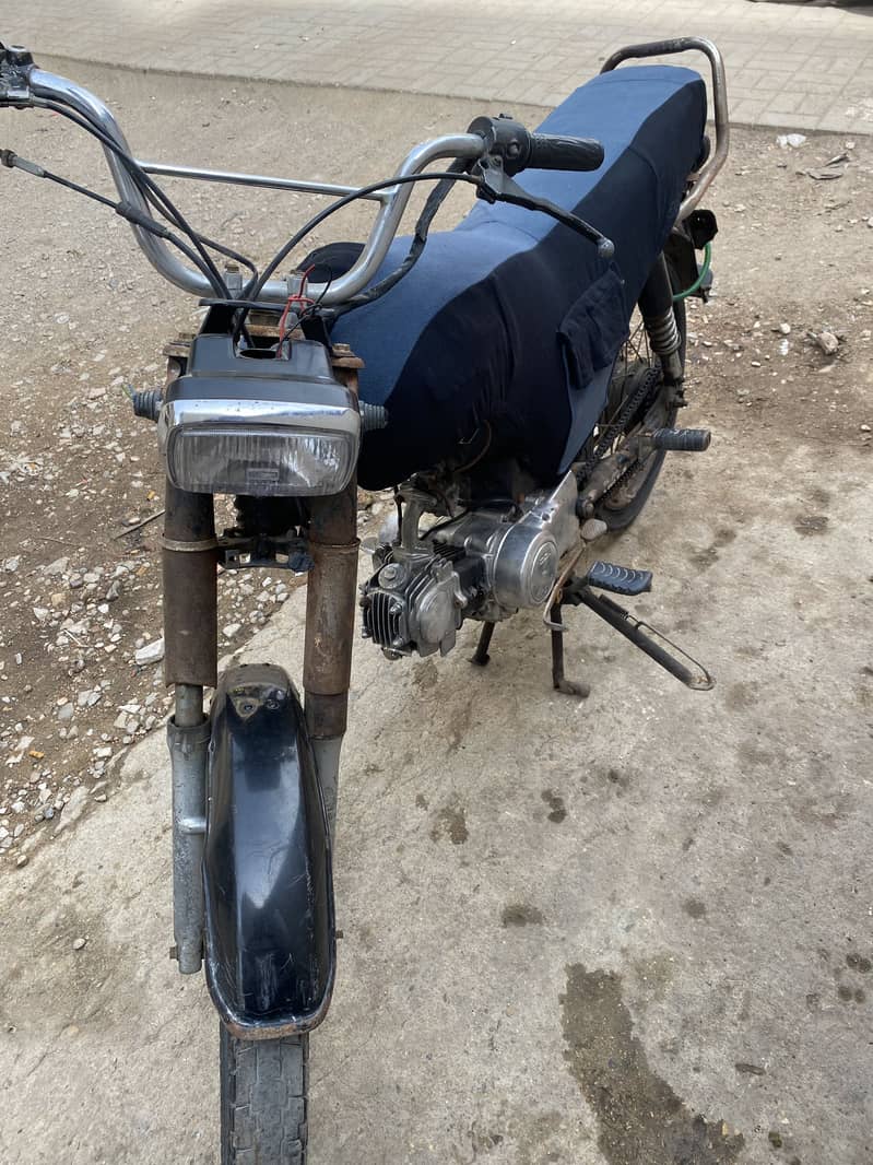 Unique 70cc 1