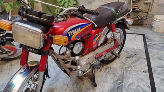 Yamaha Royale YB 100 2005