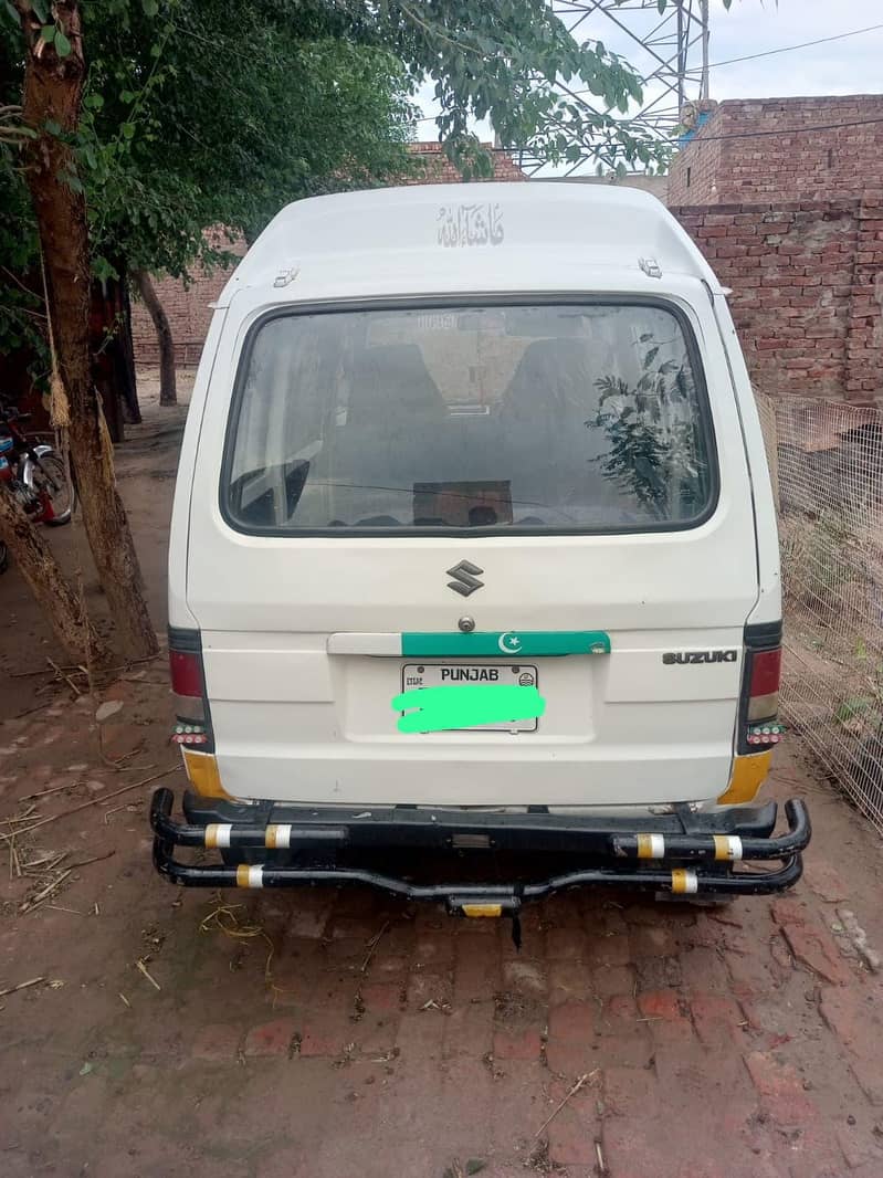 Suzuki Bolan 2012 2