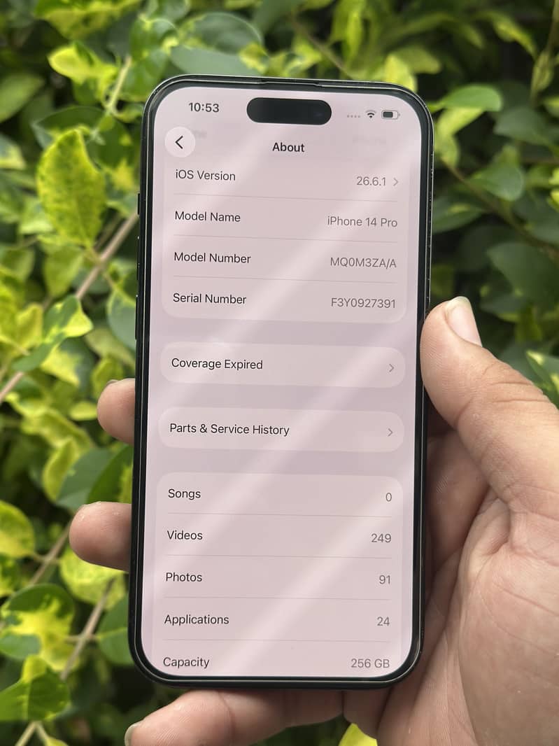 Apple iPhone 14 Pro 1