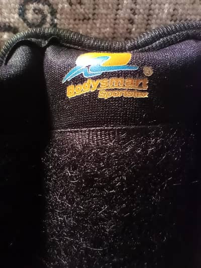 Adjustable Ankle Weights - 2KG x 2 (Total 4 KG) Iron weights