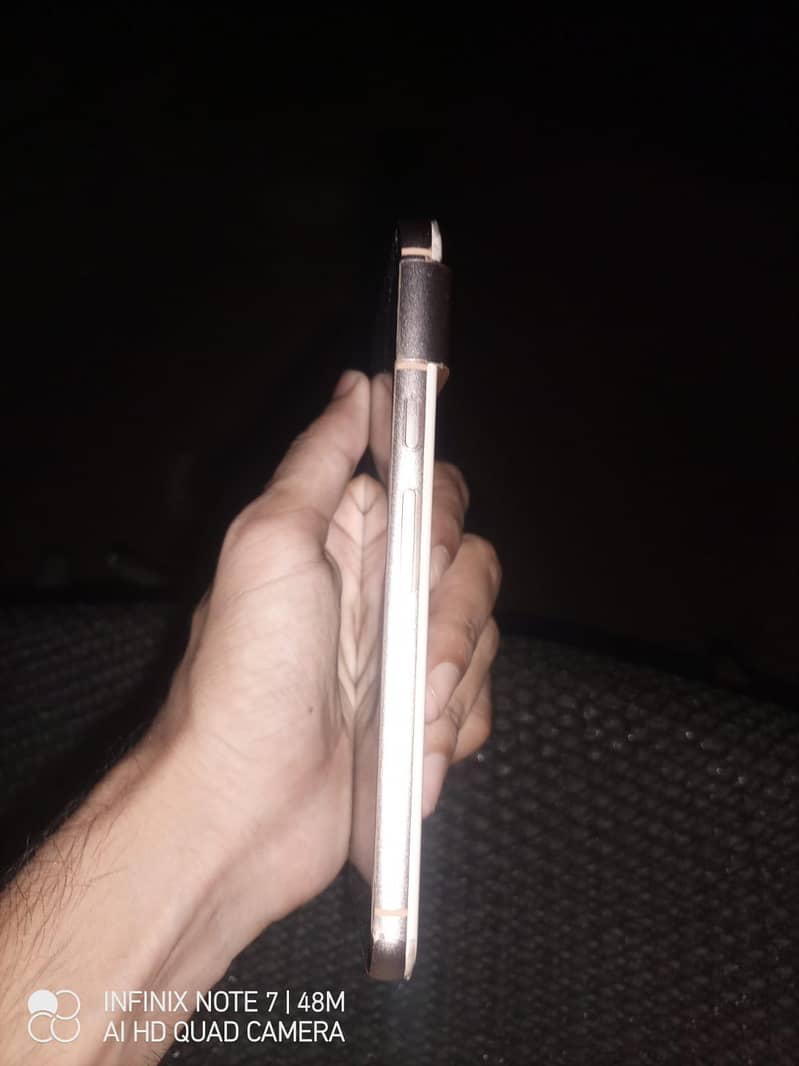 Google Pixel 8 3