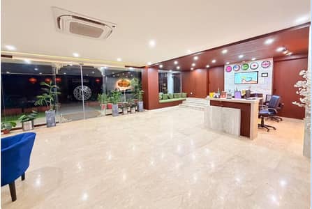 Front Desk Officer
