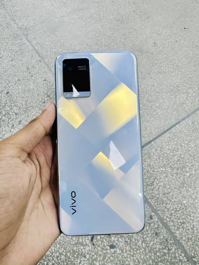 Vivo Y21