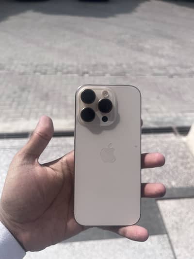 Apple iPhone 16 Pro JV