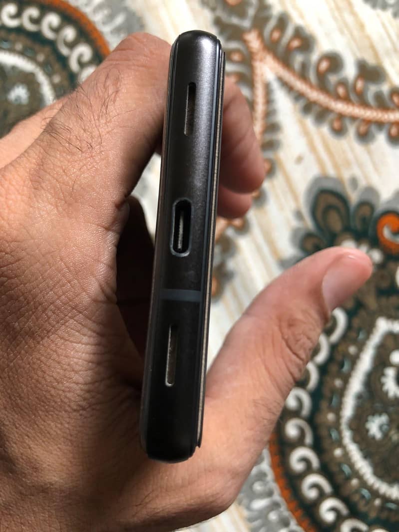 Google Pixel 6a 3