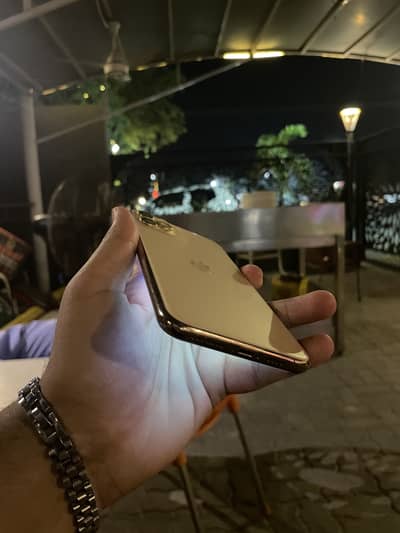 Apple iPhone 11 Pro Max