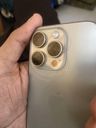 Apple iPhone 15 Pro