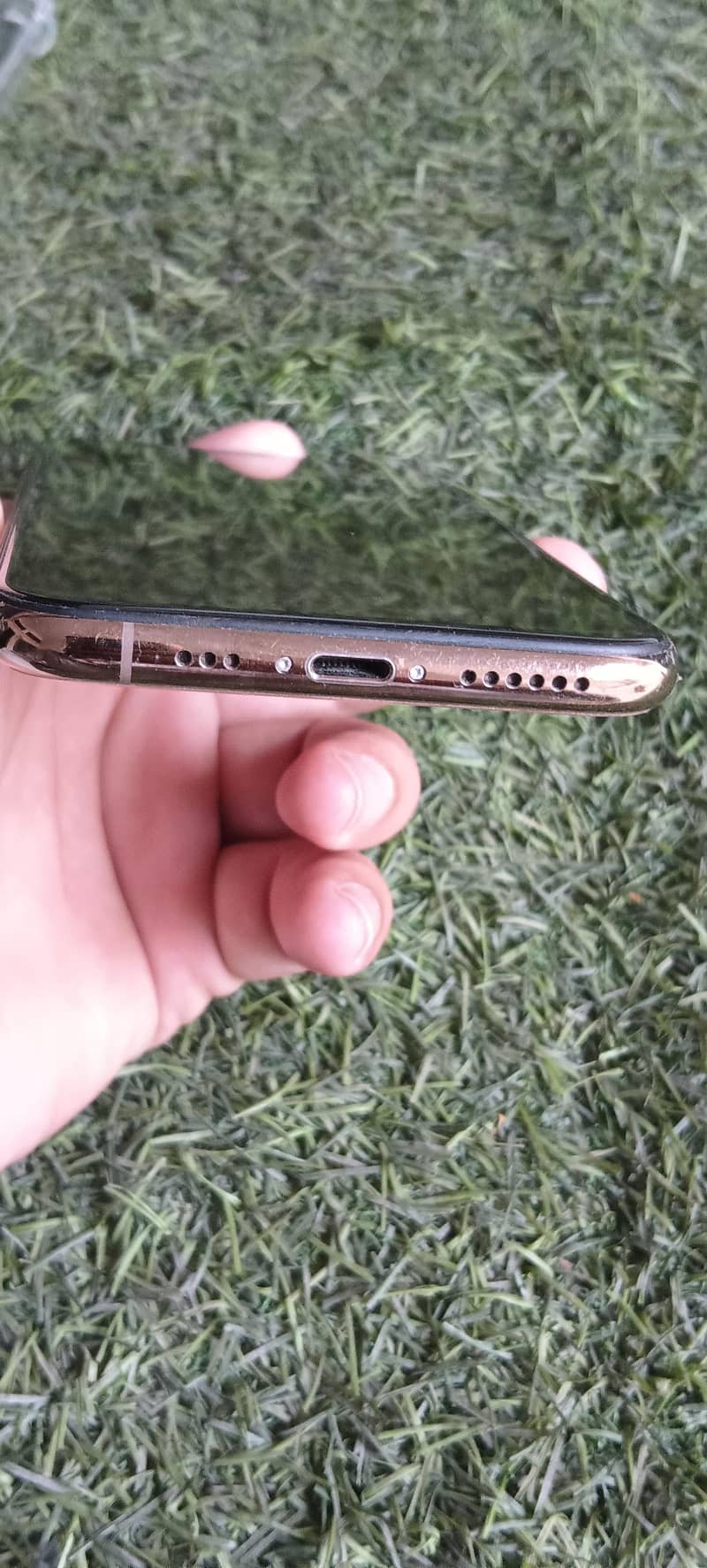 Apple iPhone XS 3