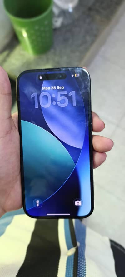 Apple iPhone 15