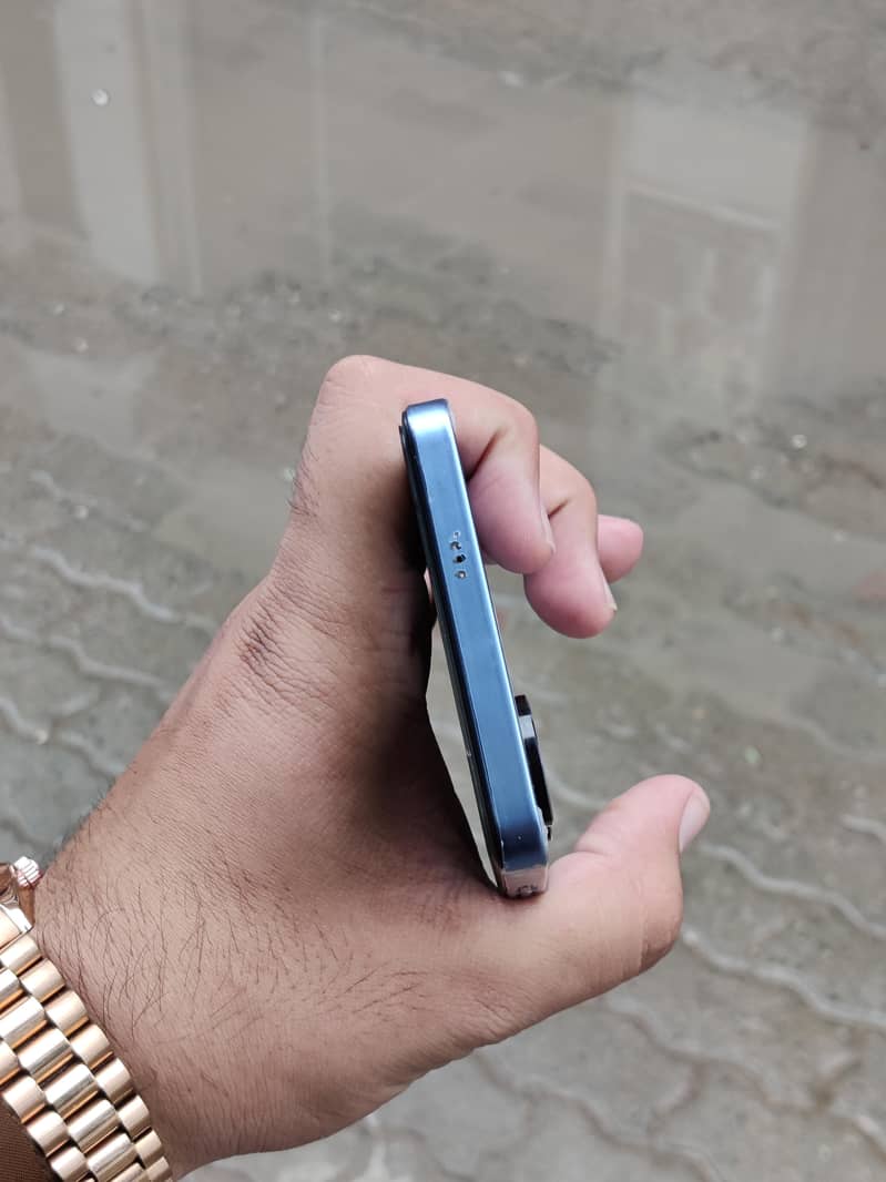 Tecno CAMON 20 7