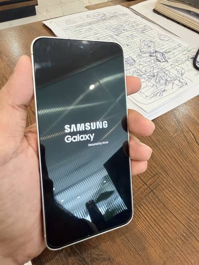 Samsung Mobile S24
