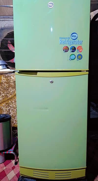 Pel Medium Size Refrigerator For Sale