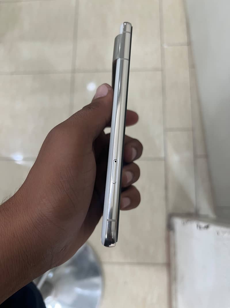 Google Pixel 8 Pro 1