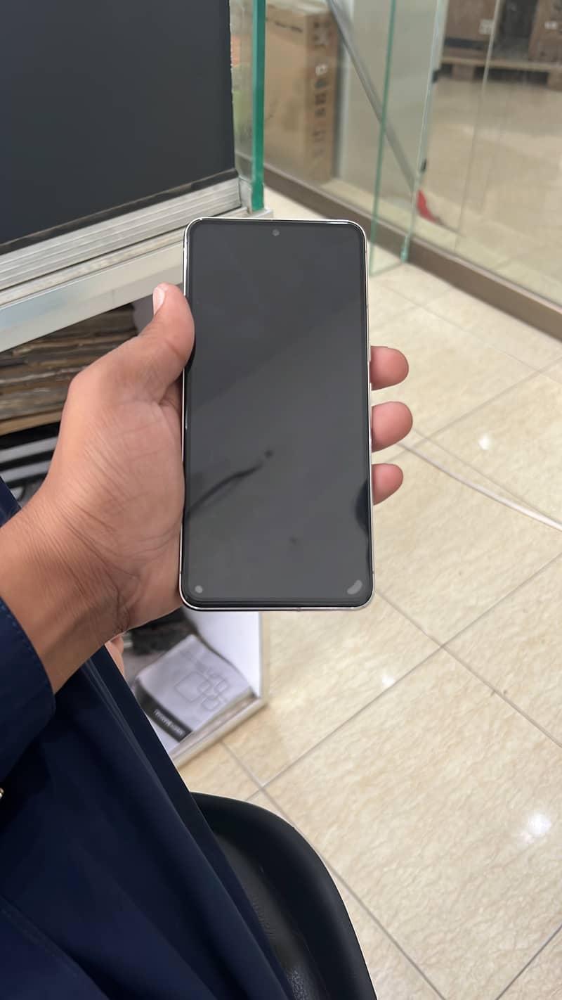 Google Pixel 8 Pro 4