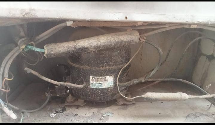 Dawlance deep freezer 3