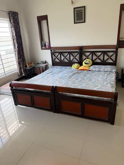 Double and single beds for sale