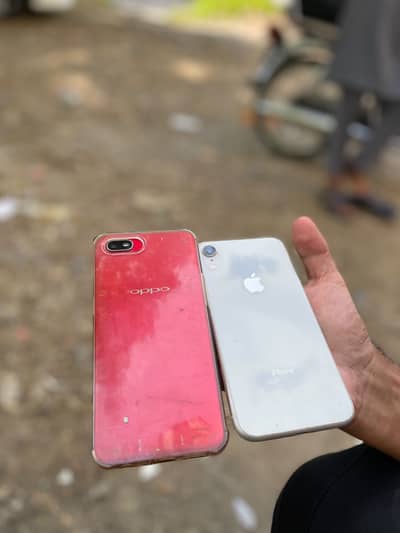 Apple iPhone XR