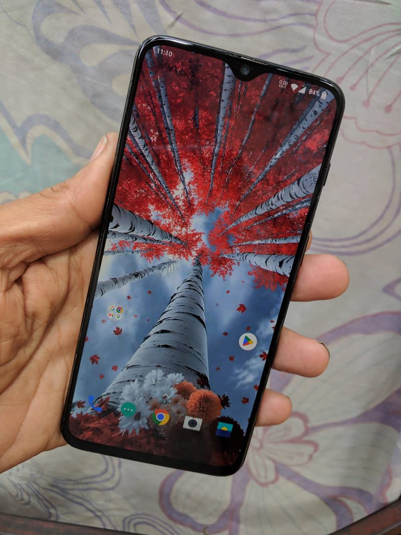 One Plus 6T 4