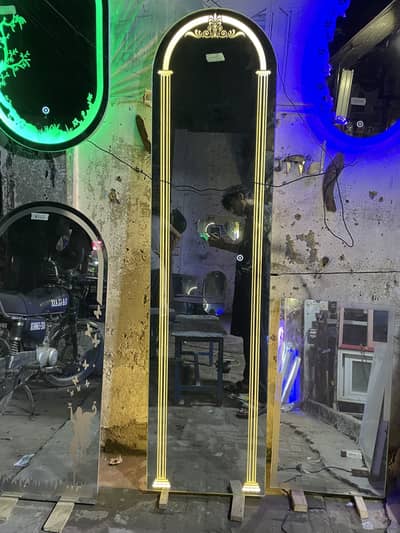 Fancy lighting mirror 6 feet