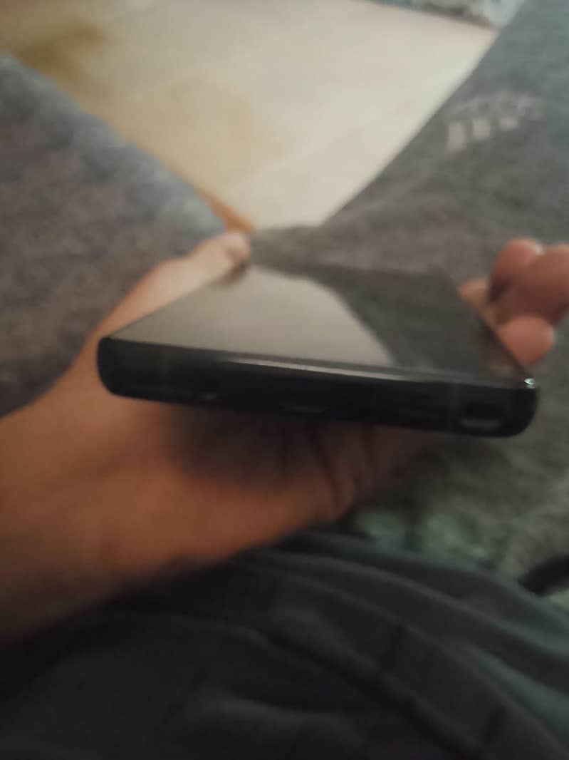 Samsung Mobile Note 8 2