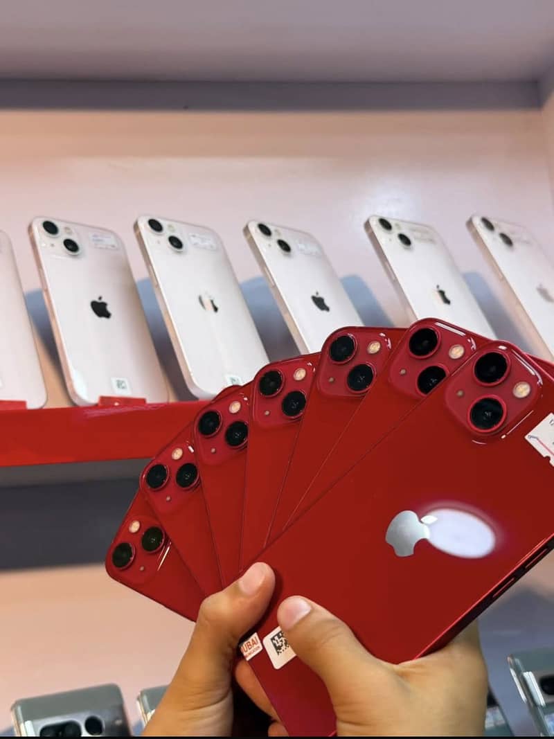 Apple iPhone 13 1