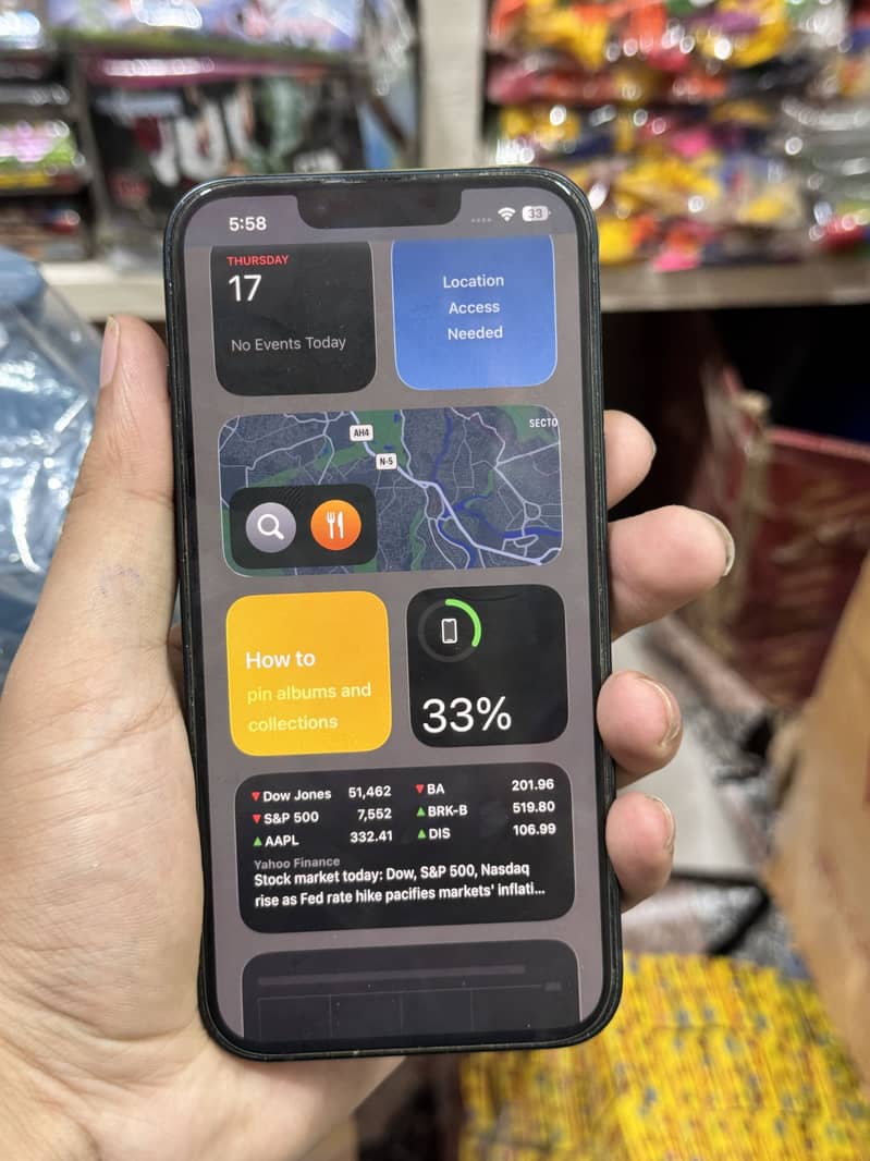 Apple iPhone 15 Pro Max 2