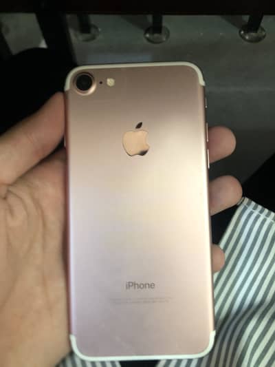 Apple iPhone 7