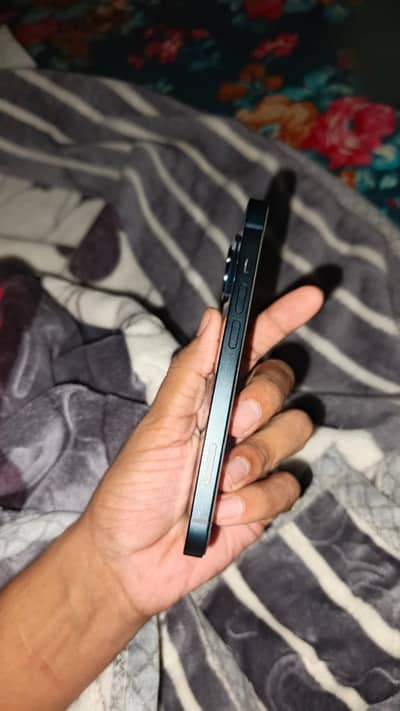 Apple iPhone 14 Jv