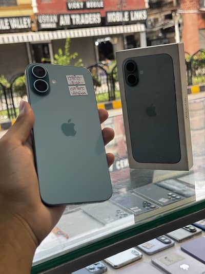 iPhone 16 Plus 128GB non pta Factory Unlock LLa 100% Helath 25 cycles