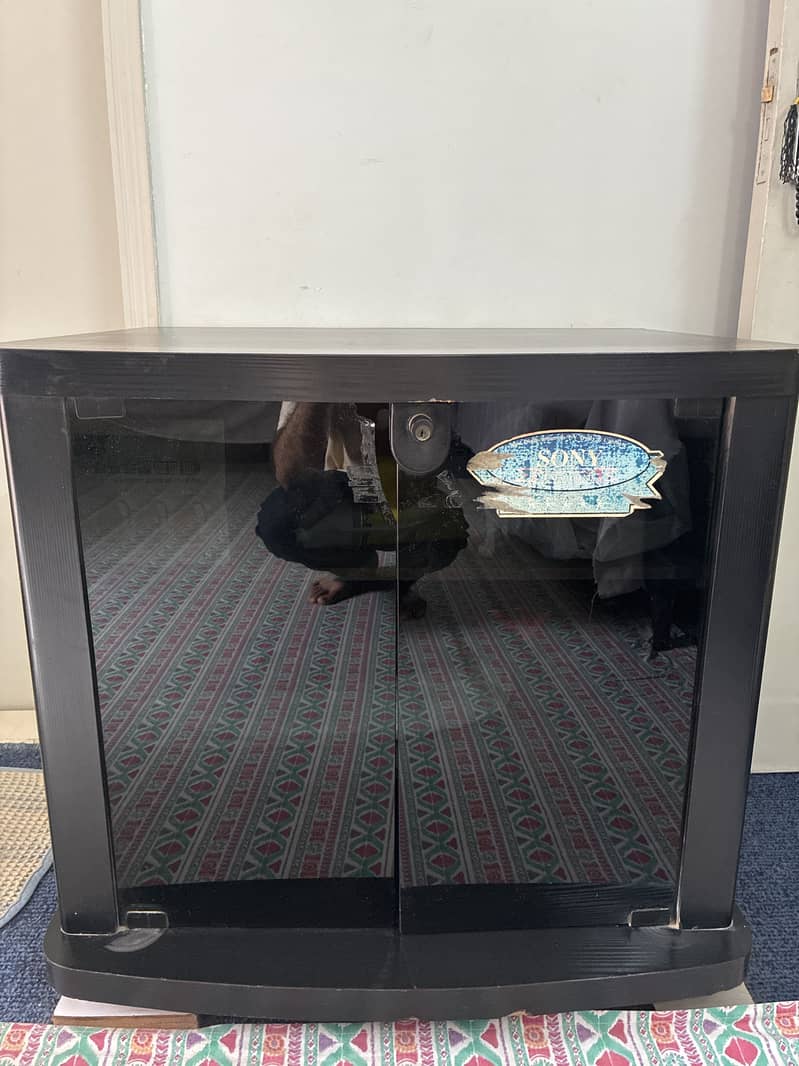 TV Trolley 0