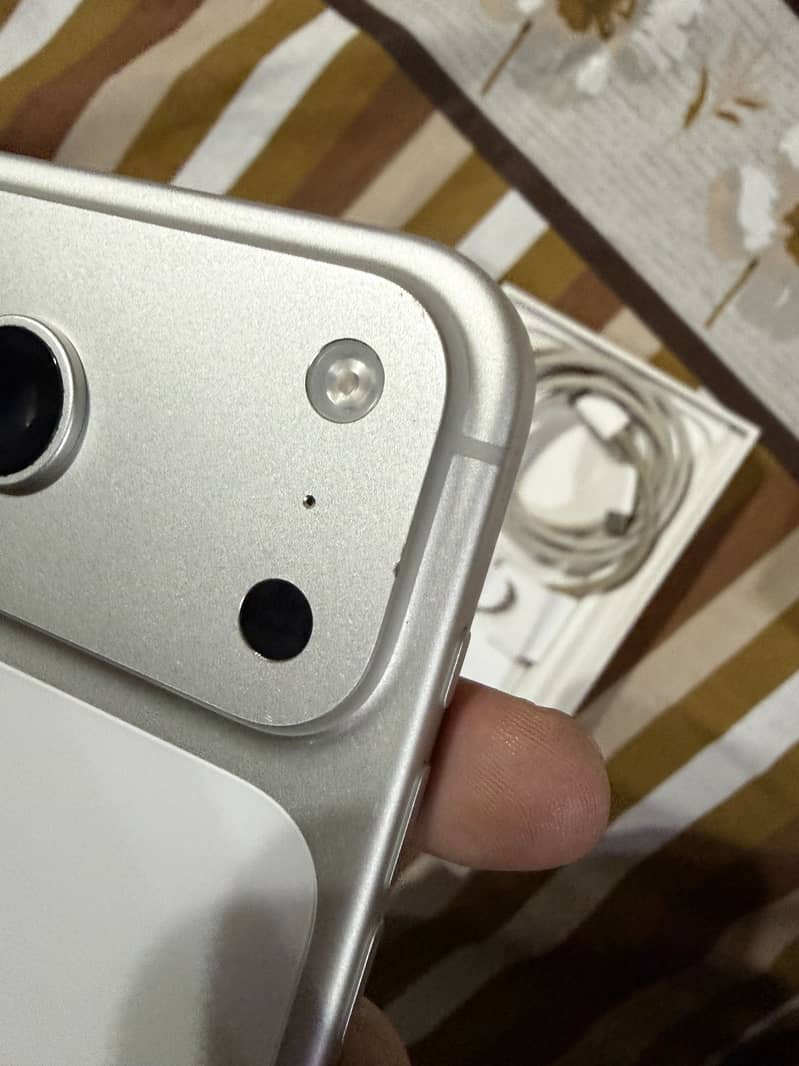 Apple iPhone 17 Pro Max 8
