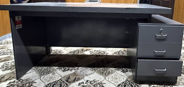 Computer Table