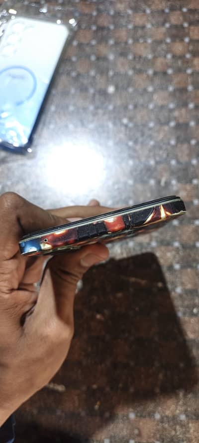 Vivo Y100