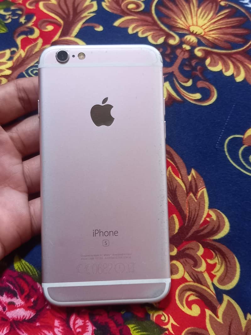 Apple iPhone 6S 1