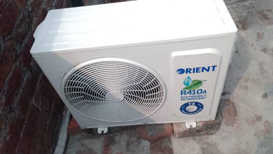 10/10 condition ac ful new condition fore sale contact 03044686045
