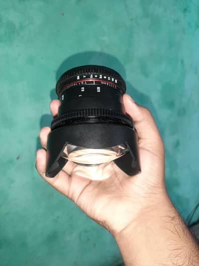 Samyang 14mm T3.1 VDSLR Camera Lens New Condition