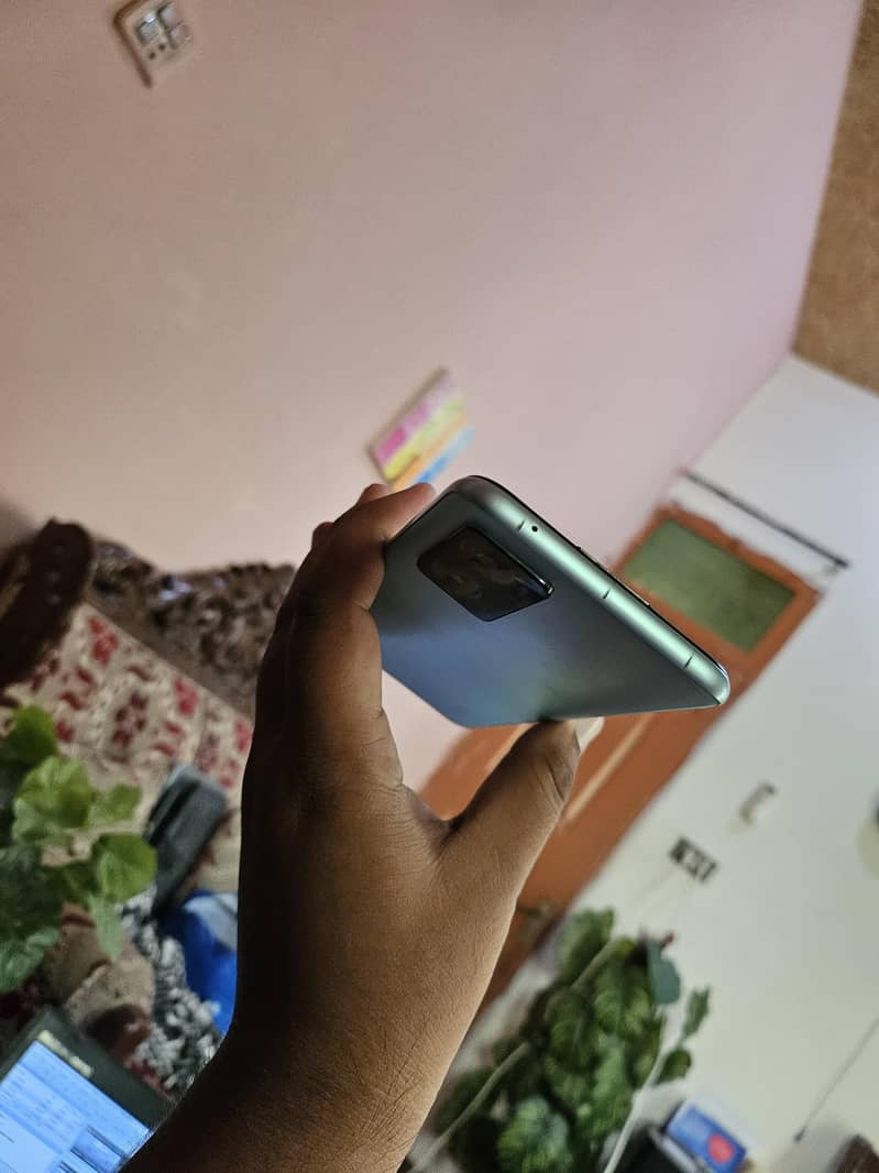OPPO A76 2