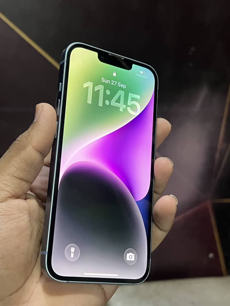Apple iPhone 14 5