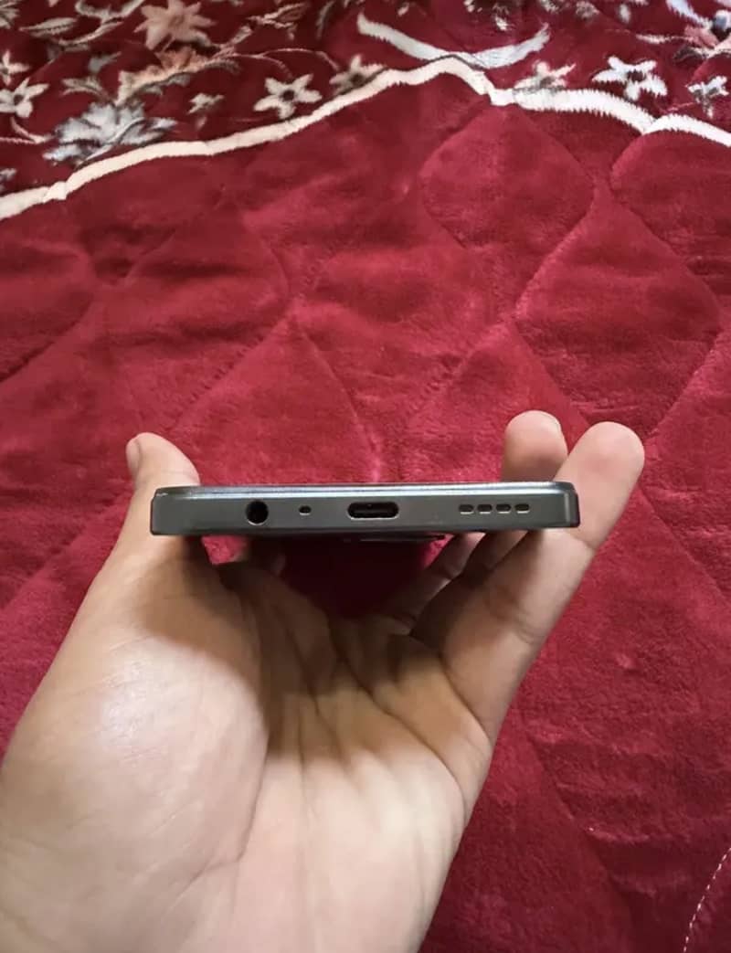 Realme C71 1