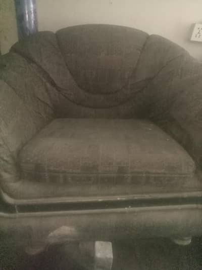 1-2-3 sofa set poshish honay wala he baki all okay