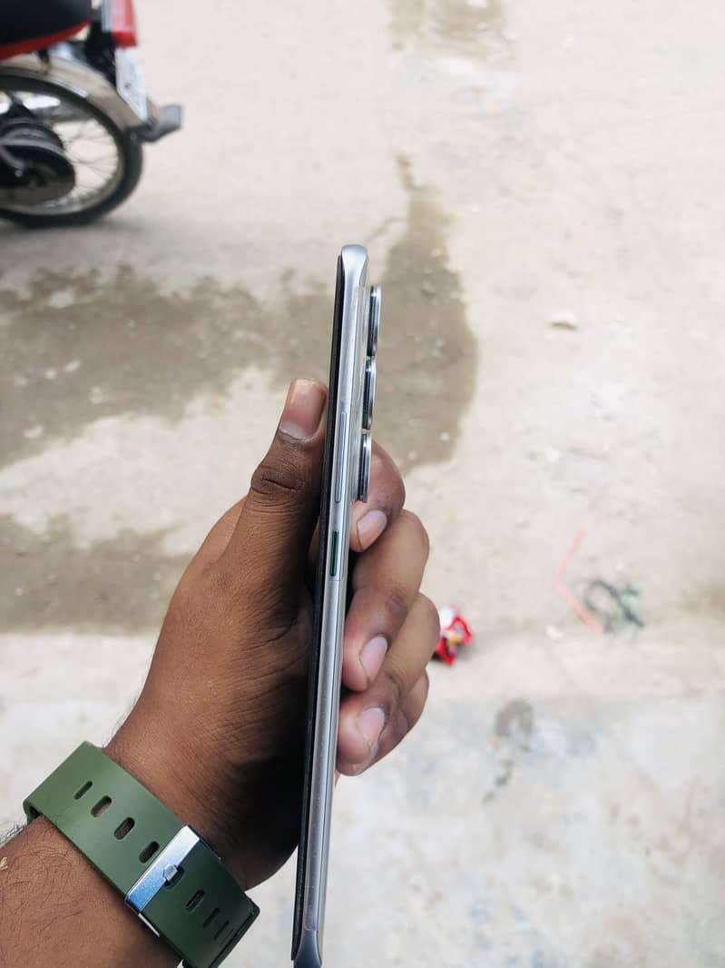 Hot 60 pro plus 4